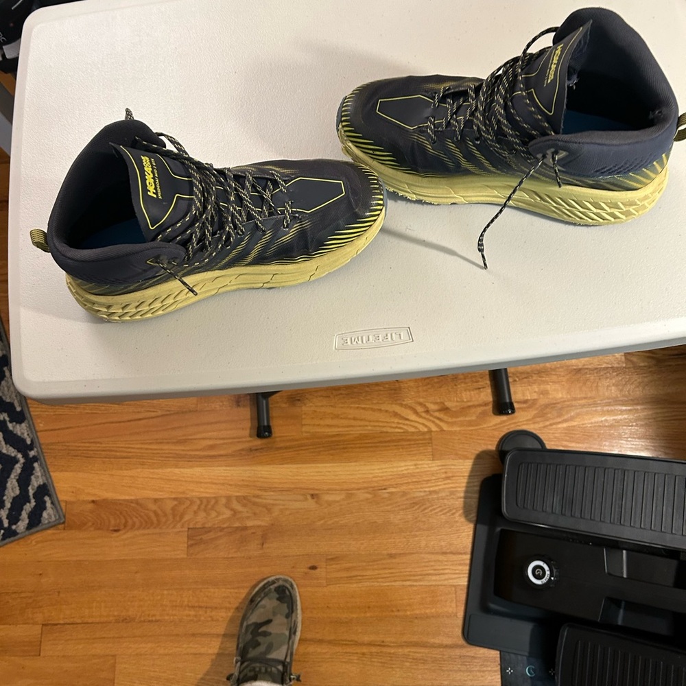Hoka Men's blue and yellow hiking 🥾